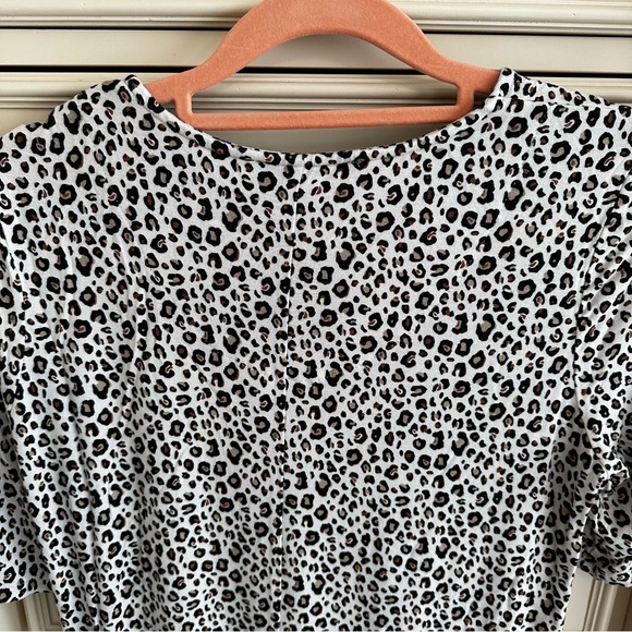 MARKS & SPENCER ANIMAL PRINT JERSEY SWING DRESS SIZE UK 10 (SIZE US 4) - Picture 4 of 9